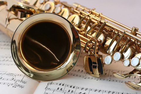 saxophone-Bild von Christoph Schütz auf Pixabay_546303_1280